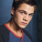 Dylan Sprayberry - Liam Dunbar