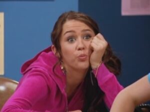 Hannah Montana - S2EP11: Sleepwalk This Way