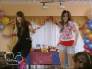 Violetta - S1EP3: Falling in Love, a Song