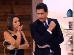 Violetta - S1EP33: Random Volunteer