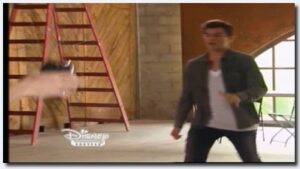 Violetta - S3EP6: Leon at hospital