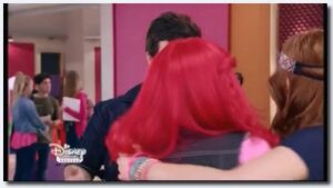 Violetta - S3EP29: Rock Bones