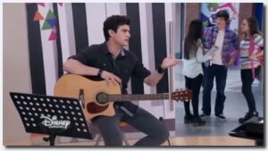 Violetta - S3EP69: Una visita, una canción