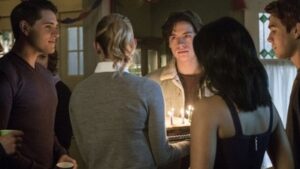 Riverdale - S1EP10: Chapter Ten: The Lost Weekend