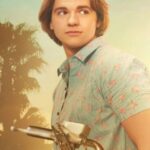 Joel Courtney - Lee Flynn