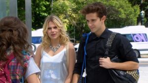 Soy Luna - S1EP35: The Track of My Dreams with Matteo! On Wheels
