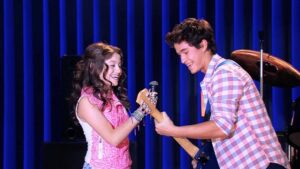 Soy Luna - S1EP5: One Love, on Wheels