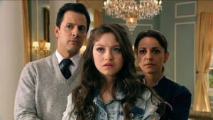 Soy Luna - S2EP16: Is Ámbar Sol Benson? On Wheels