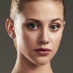 Lili Reinhart - Betty Cooper