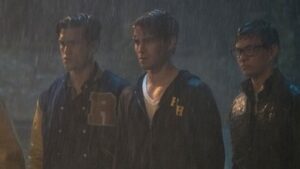 Riverdale - S2EP4: Chapter Seventeen: The Town That Dreaded Sundown