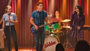 Riverdale - S4EP17: Chapter Seventy-Four: Wicked Little Town