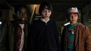 Stranger Things - S1EP2: Chapter Two: The Weirdo on Maple Street