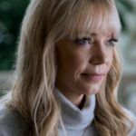 Riki Lindhome - Dr. Valerie Kinbott