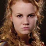 Mackenzie Lintz - Tribute Girl District 8