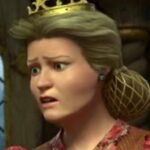 Julie Andrews - Queen (voice)