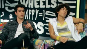 Soy Luna - S3EP21: A Fake Relationship, on Wheels