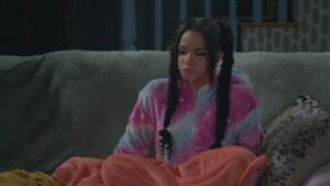 Wizards Beyond Waverly Place - S1EP16: While You Were Sleepcasting