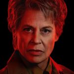 Linda Hamilton - Dr. Kay