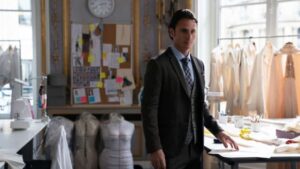 Emily in Paris - S1EP9: Un'asta americana a Parigi