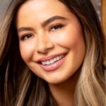 Miranda Cosgrove - Carly Shay
